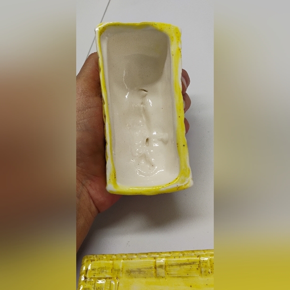 Vintage Ceramic Wicker Butter Dish Yellow With Fruit Accents Retro F-3 - Picture 3 of 8